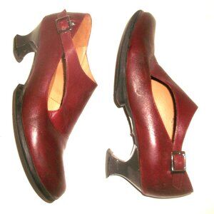 Vintage John Fluevog Handmade Gracias Cherry Leather Pumps 8M ($399)